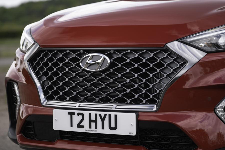 Детали экстерьера Hyundai Tucson N Line (TL) 2019 года  (UK) (фото 2 из 40)
